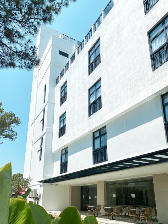 The Plaza Garden Hotel And Residences バギオ エクステリア 写真