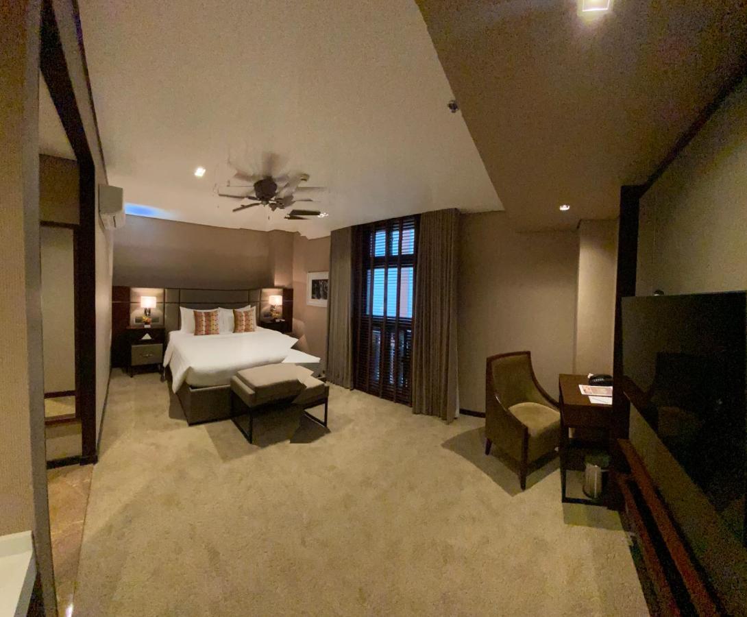 The Plaza Garden Hotel And Residences バギオ エクステリア 写真