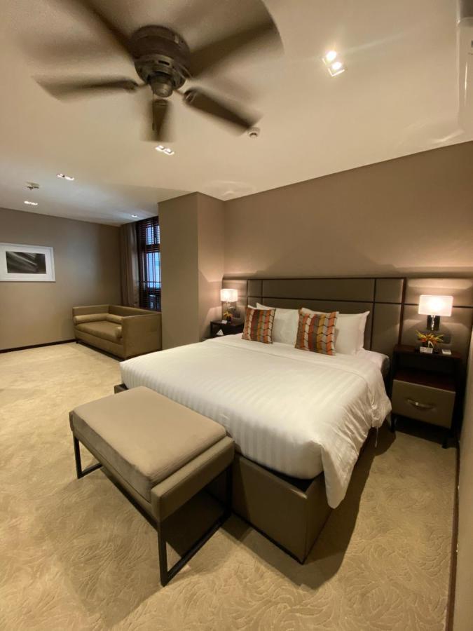The Plaza Garden Hotel And Residences バギオ エクステリア 写真